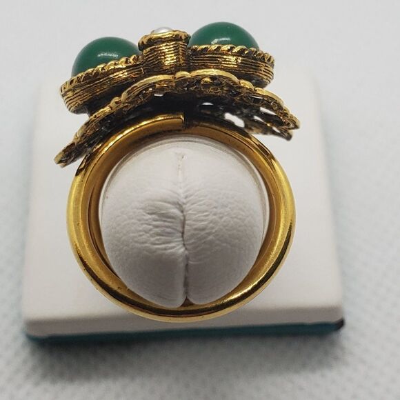 Vintage Gold, Green, & White Ring - Picture 5 of 6